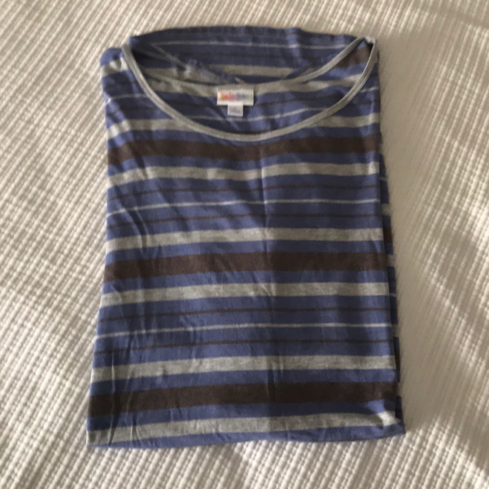 Lularoe Irma Tunic Size L